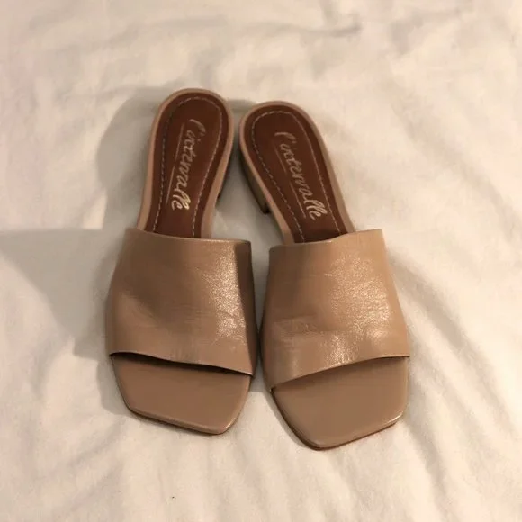 L'INTERVALLE Leather Heeled Sandals - Picture 2 of 4